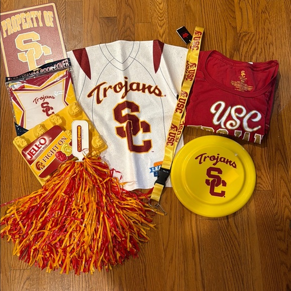 USC Trojans Fan Gear Set - Picture 1 of 11